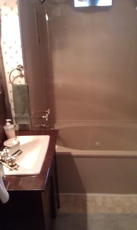2439 Fairfield "A Bed And Breakfast" Shreveport Habitación foto